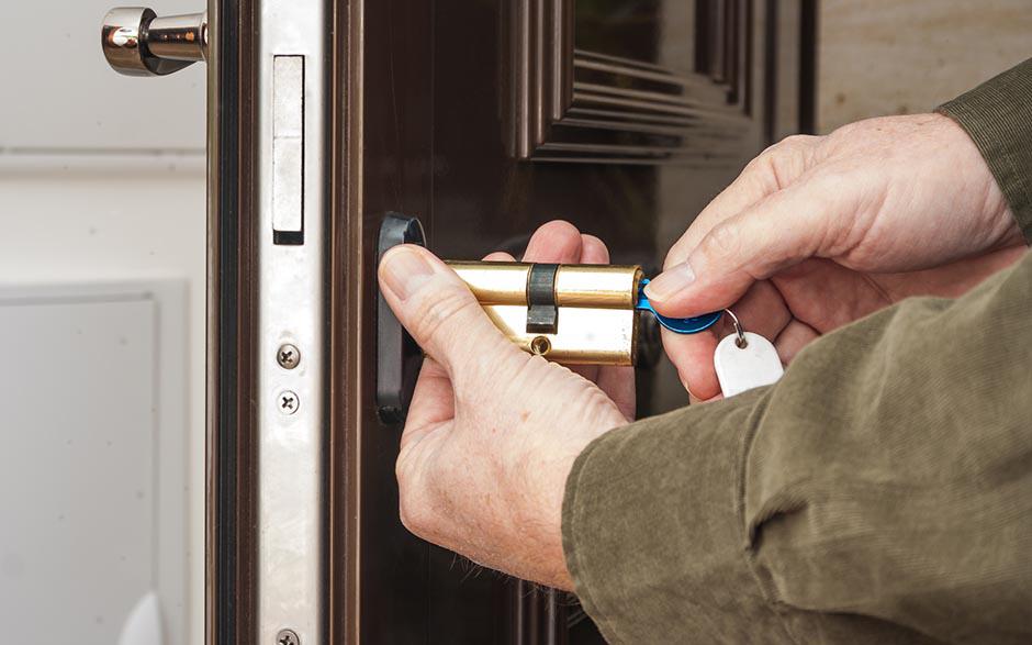 Saint-Rémy-de-Provence comment changer une serrure de porte