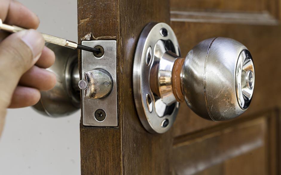 Saint-Rémy-de-Provence comment changer une serrure de porte